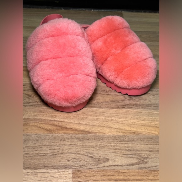 Pink UGG Slippers - Picture 6 of 11